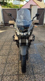 Aprilia etv 1000 Caponord rr - 4