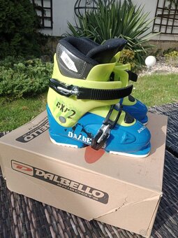 Dětské lyžařské boty/lyžáky/přezkáče Dalbello mondo 22,5 - 4