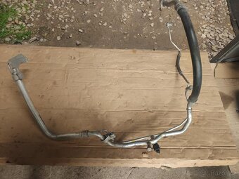Prodám  klimatrubka potrubí klimatizace ŠKODA Octavia III 25 - 4
