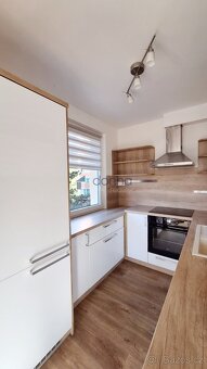 Pronájem bytu 3+kk/L, 72m², ul. Hennerova, Praha 5 - Motol, - 4