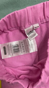 Růžové kraťasy Pokemon - 4