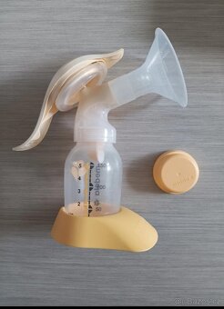 Odsávačka Medela - 4