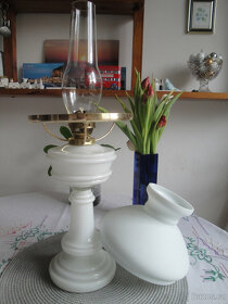 petrolejová lampa není bílá jako bíla - 4