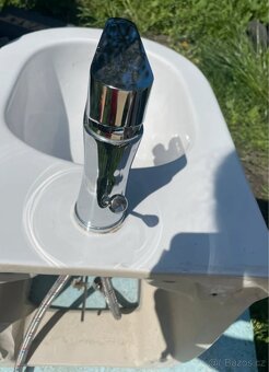 Závěsný bidet - 4
