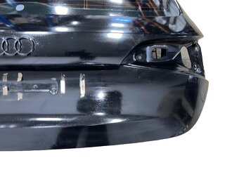 Páté dveře černá metalíza LY9B Audi Q5 8R r.v. 2010 - 4
