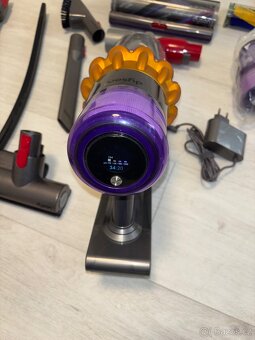 Dyson V15 Detect Absolute 2023 - 4