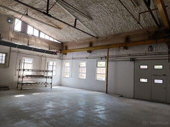 Pronájem nově zrekonstruované dílny 170+40m2 sociálky - 4