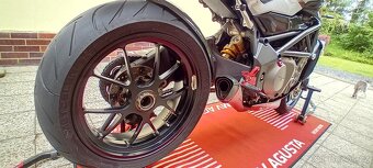 MV Agusta Brutale 989 R - 4