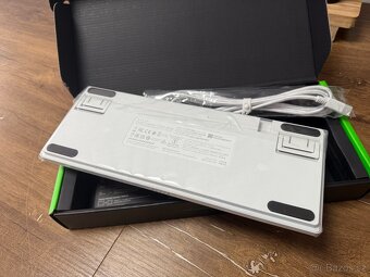 Herní klávesnice Razer Huntsman V3 Pro Mini, bílá - 4