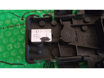nosič žárovek zadního světla levý Škoda Felicia 098788189B - 4