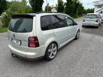Volkswagen Touran 1T2 1.9TDi 77kw - 4