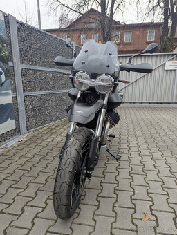 Moto Guzzi V85 TT Nero Etna - 4