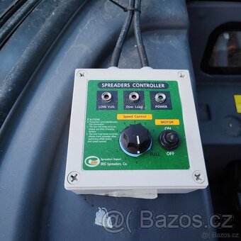 Radlice sněhová na traktor se sypačem - 4