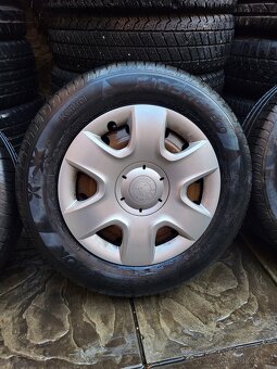 195/65 R15 Hankook - 4