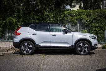 XC40 P8 Twin motor AWD, El. ťažné, Harman, Asistenti, DPH - 4