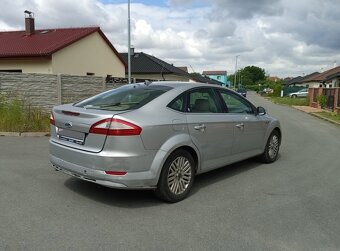 Ford Mondeo 2.0 TDCI 103 kw rv 2009 Ghia - 4