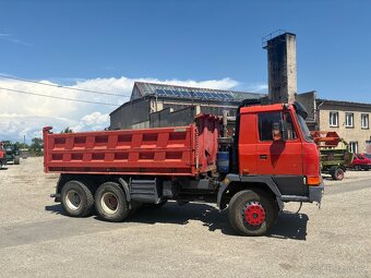 Predam Tatra 815 - 4