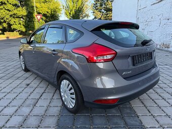 Ford Focus kombi 1,0i 74kW r.v.2015 Serviska, 1.majitel - 4