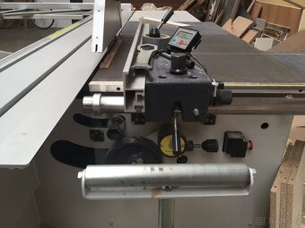 Formátovací pila Robland Z 320 - 4