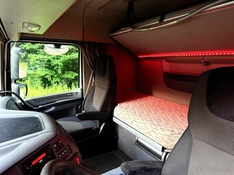 DAF XF 460 + Krone souprava BDF 2016 - 4