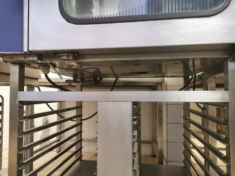 Konvektomat Electrolux s podstavcem - 4