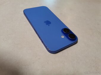 Apple iPhone 16 - 4