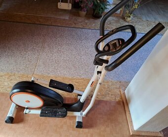 Eliptický trenažér - 4
