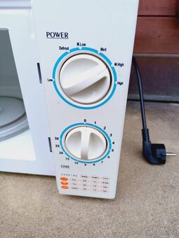 Mikrovlnná trouba - 4