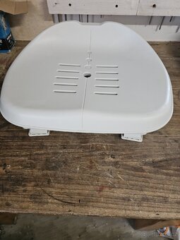 Sedatko, zidlicka do virivky - 4