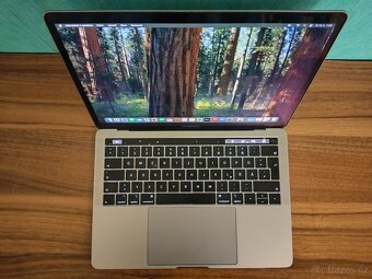 MacBook Pro 2018 | i5 • 8GB • 512GB - 4