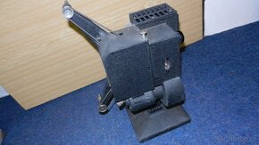 16mm filmová promítačka KODASCOPE MODEL EE - 4