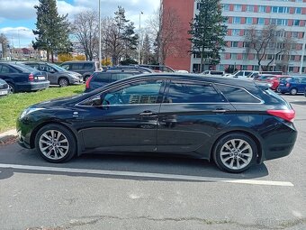 HYUNDAI i40 1.7 CRDI 2014 ČR AUTOMAT - 4