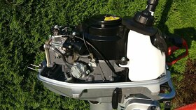 SLEVA - LODNÍ MOTOR HONDA BF 5 / 6 HP - 4