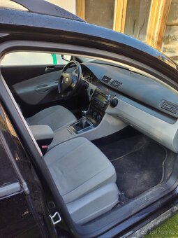 Prodám Volkswagen Passat - 4