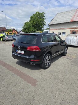 Touareg Exclusive 7p 184 000 km - 4