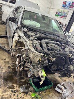 Prodáme díly z BMW F10 F11 530d 530xdrive 5er, motor, N57, m - 4