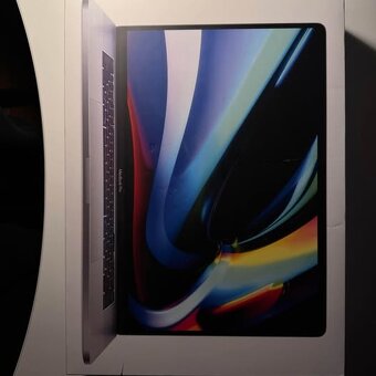 MacBook Pro 2019 - 4