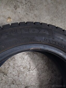 Pneu 195/60R16C - 4