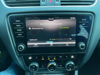 Octavia III combi 1.4 TSI 110kw facelift top - 4