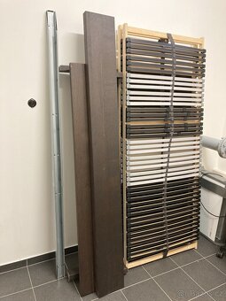 IKEA OPPLAND manželská postel 160x200 s čalouněným čelem - 4