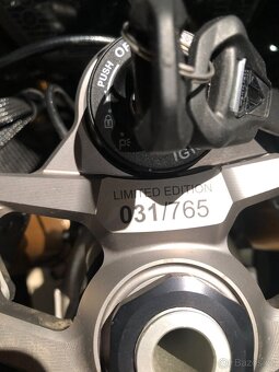 Triumph Daytona Moto2 765 Limited Edition – 31/765 - 4
