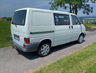 VW Transporter 2.5 TDI - 4