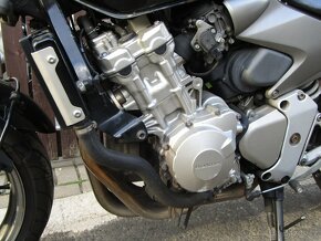 Honda cb 600F Hornet - 4