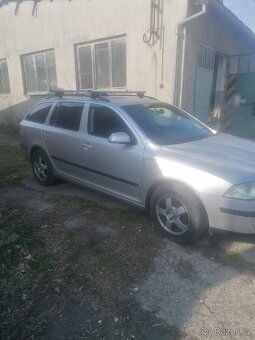 Octavia combi 2 benzín - 4