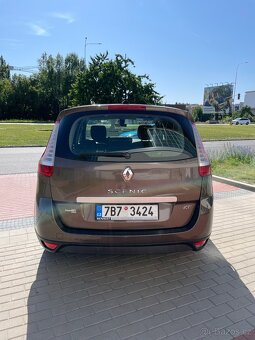 Renault Scenic 2011 1.5 k9k - 4
