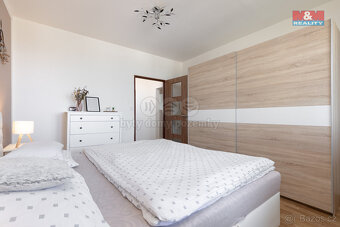 Prodej bytu 3+1, 75 m², Ostrava, ul. Ahepjukova - 4