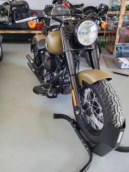 Harley-Davidson - 4
