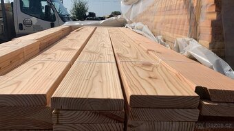 Drážkované/hladké terasové prkno ze sibiřského modřínu 28x15 - 4