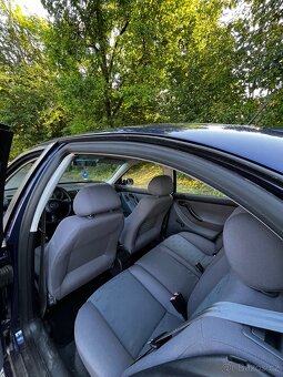 Seat Leon 1m 1.6 16v 77kw - 4