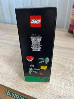 Lego 40788 Přátelští hlemýždi - 4